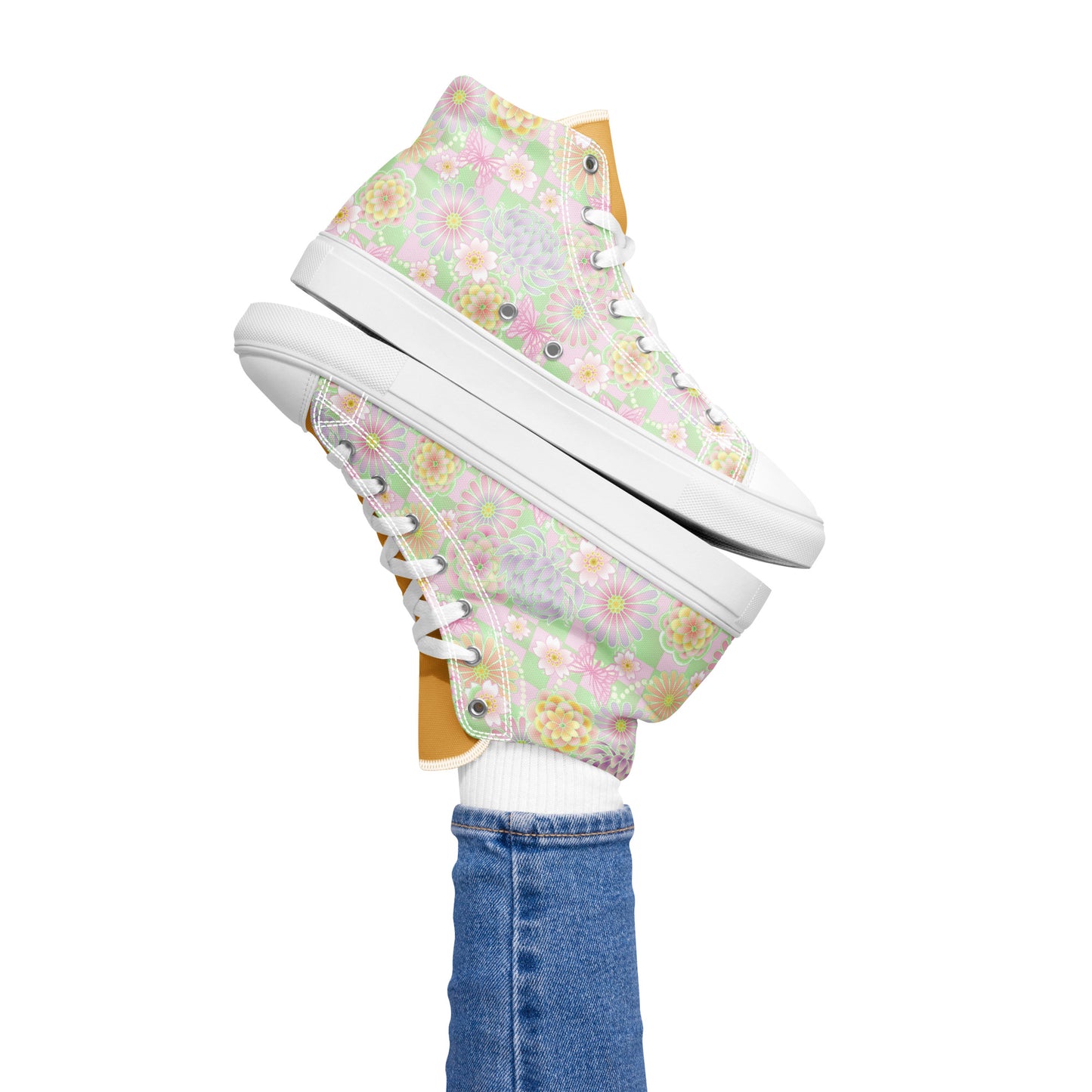 Women’s high top canvas shoes