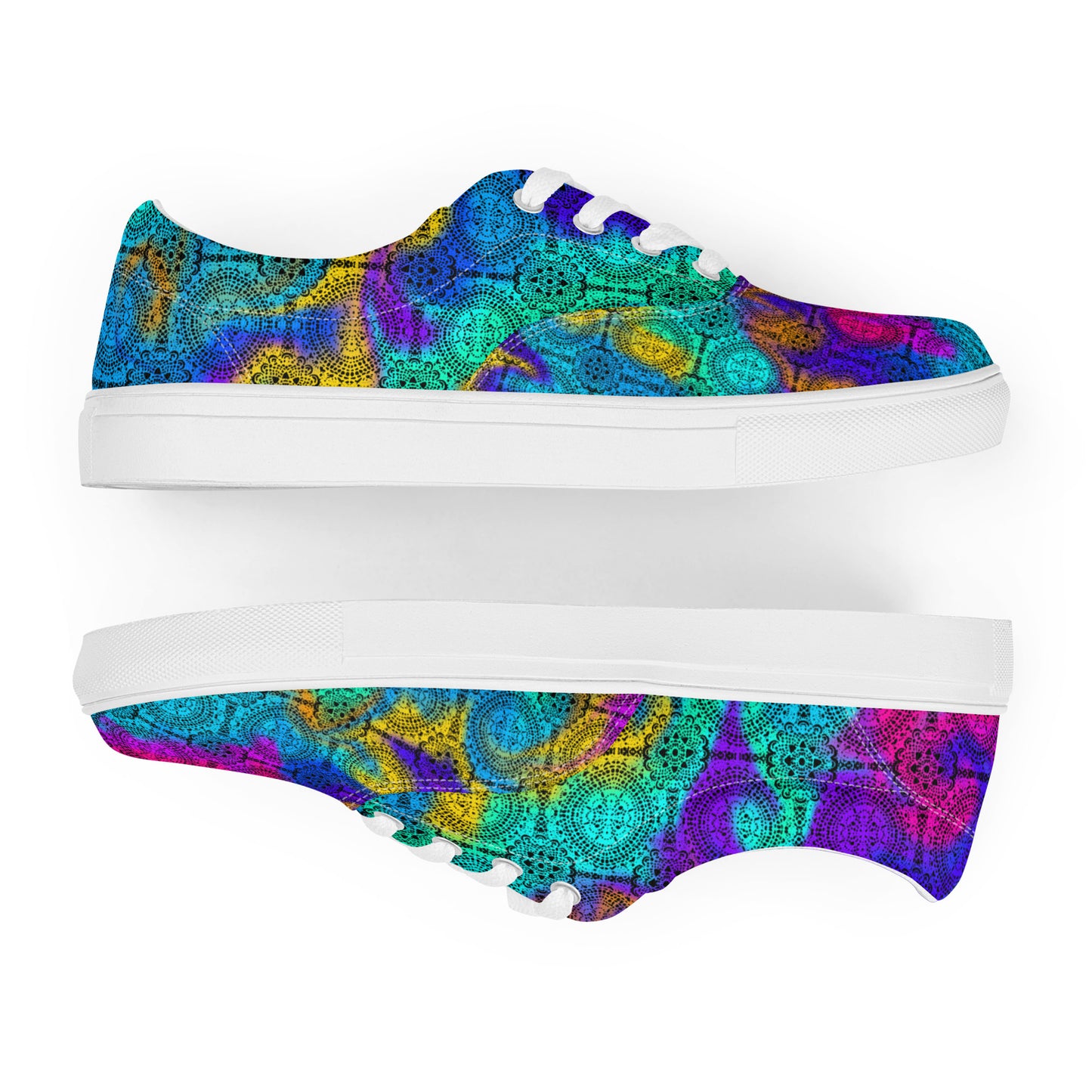 Women’s lace-up canvas shoes