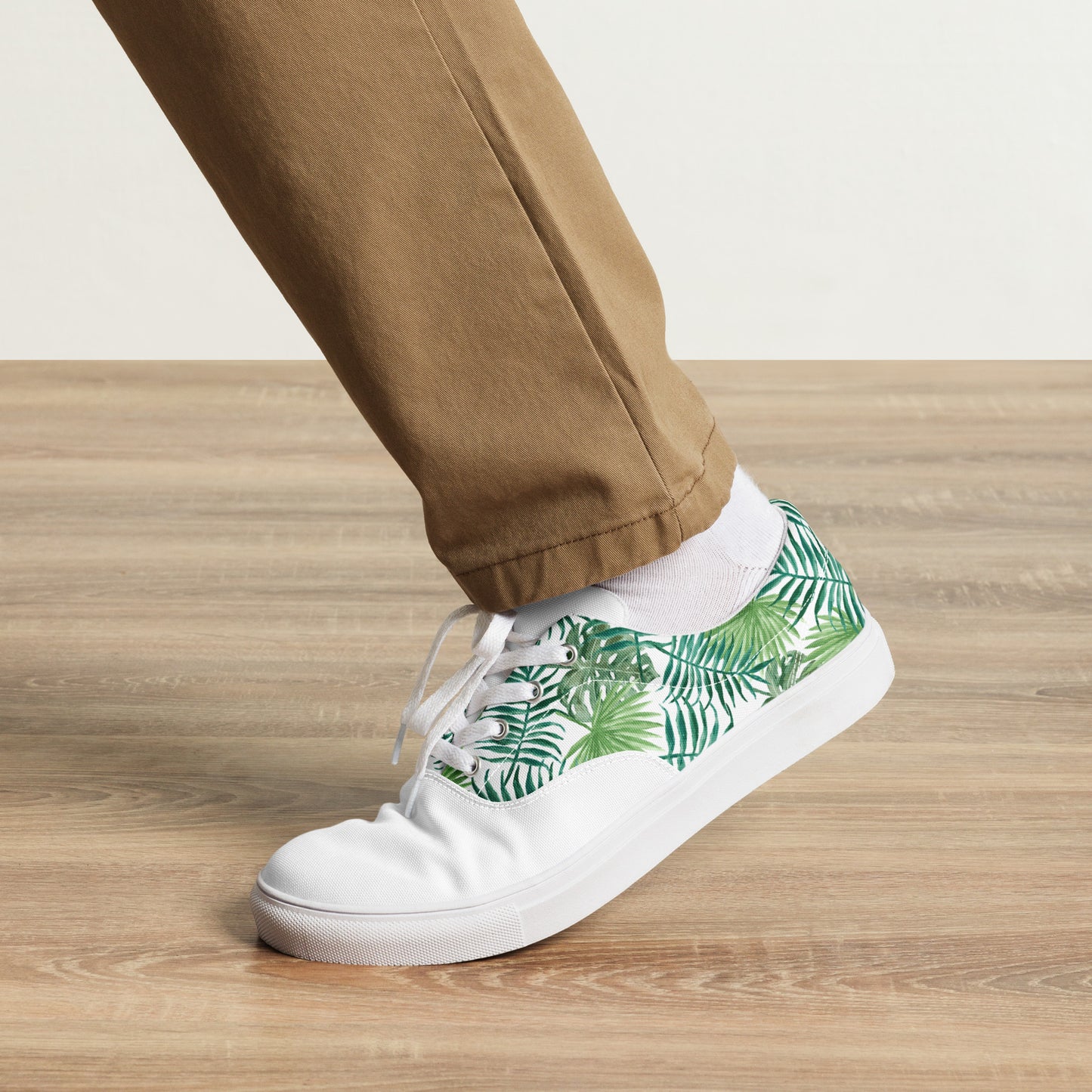 Men’s lace-up canvas shoes