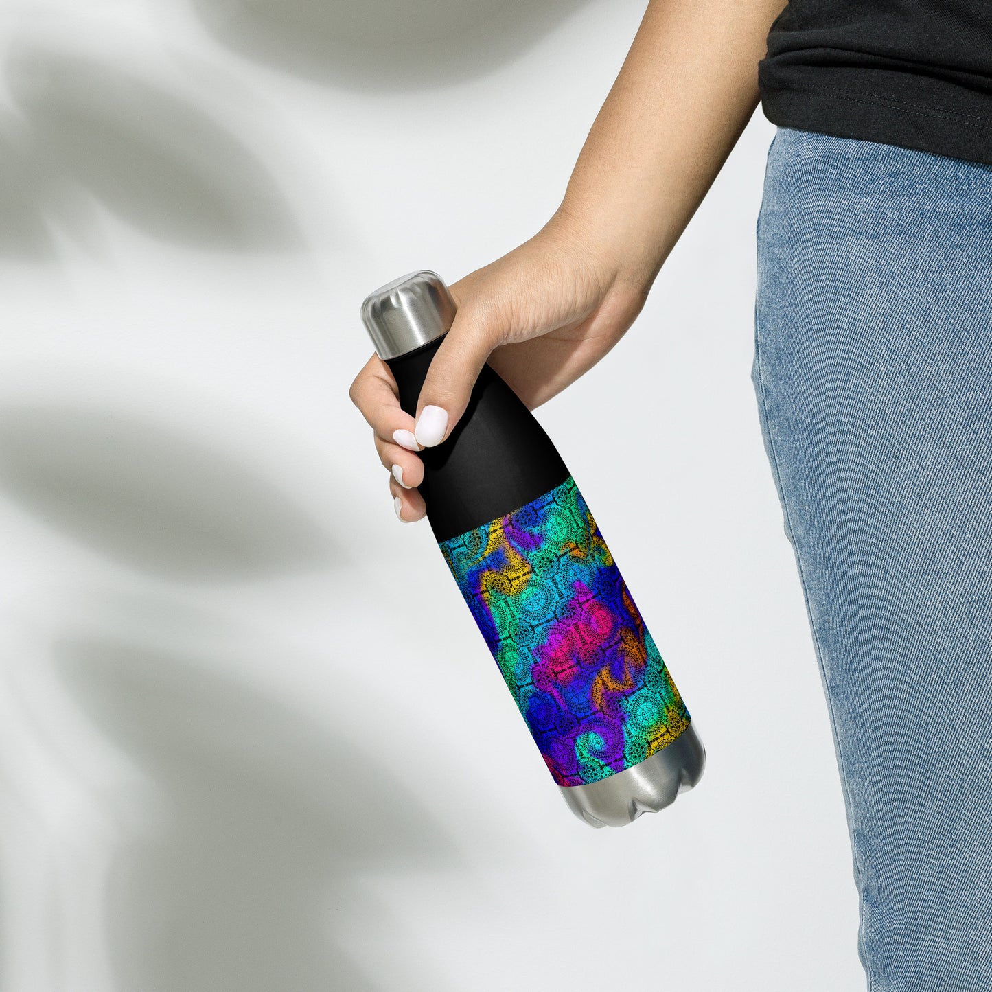 Stainless steel water bottle