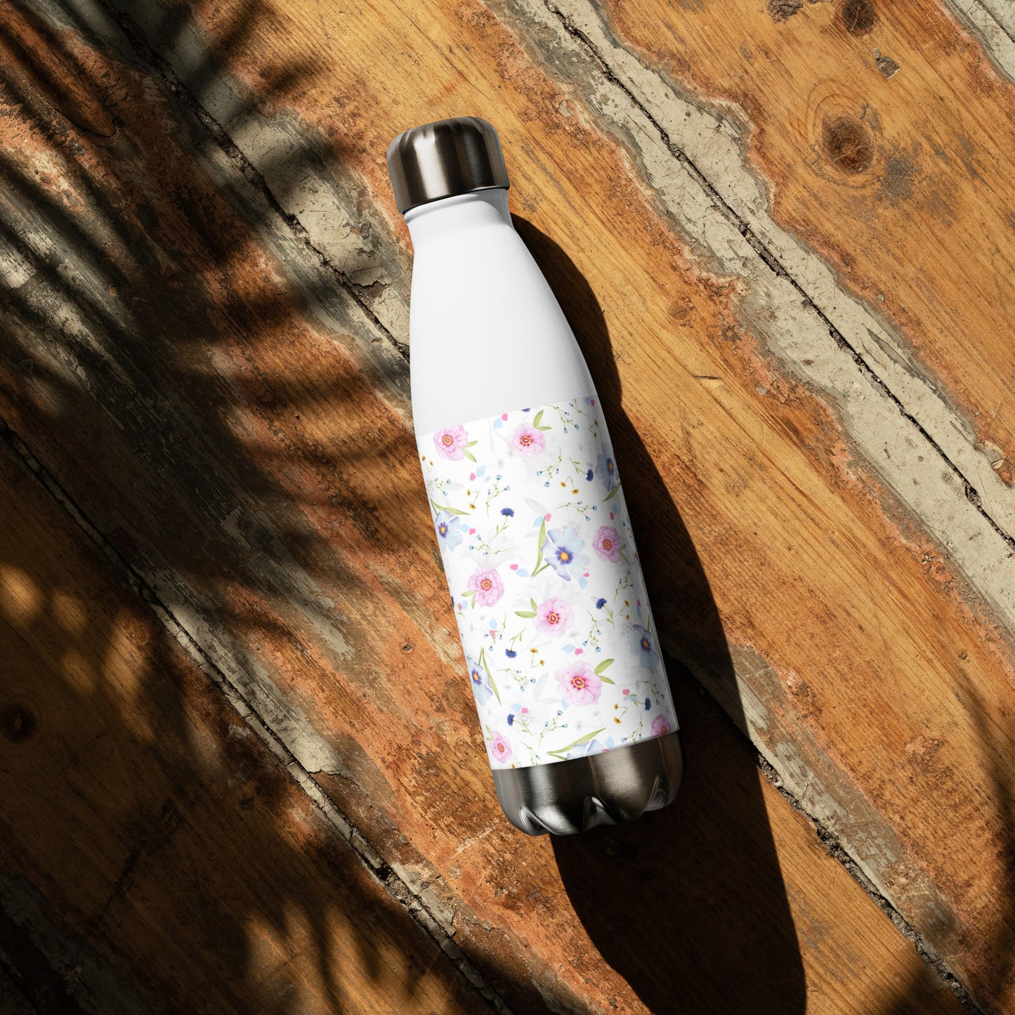 Stainless steel water bottle