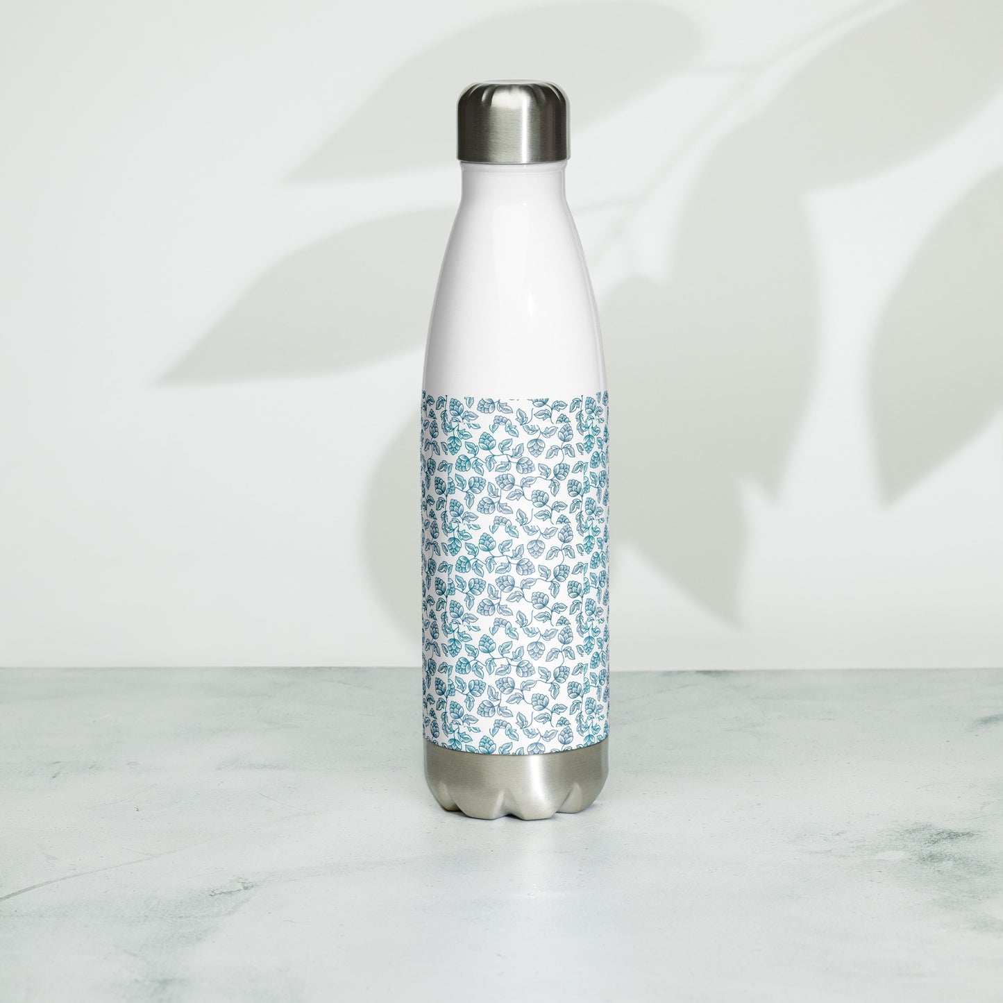Stainless steel water bottle