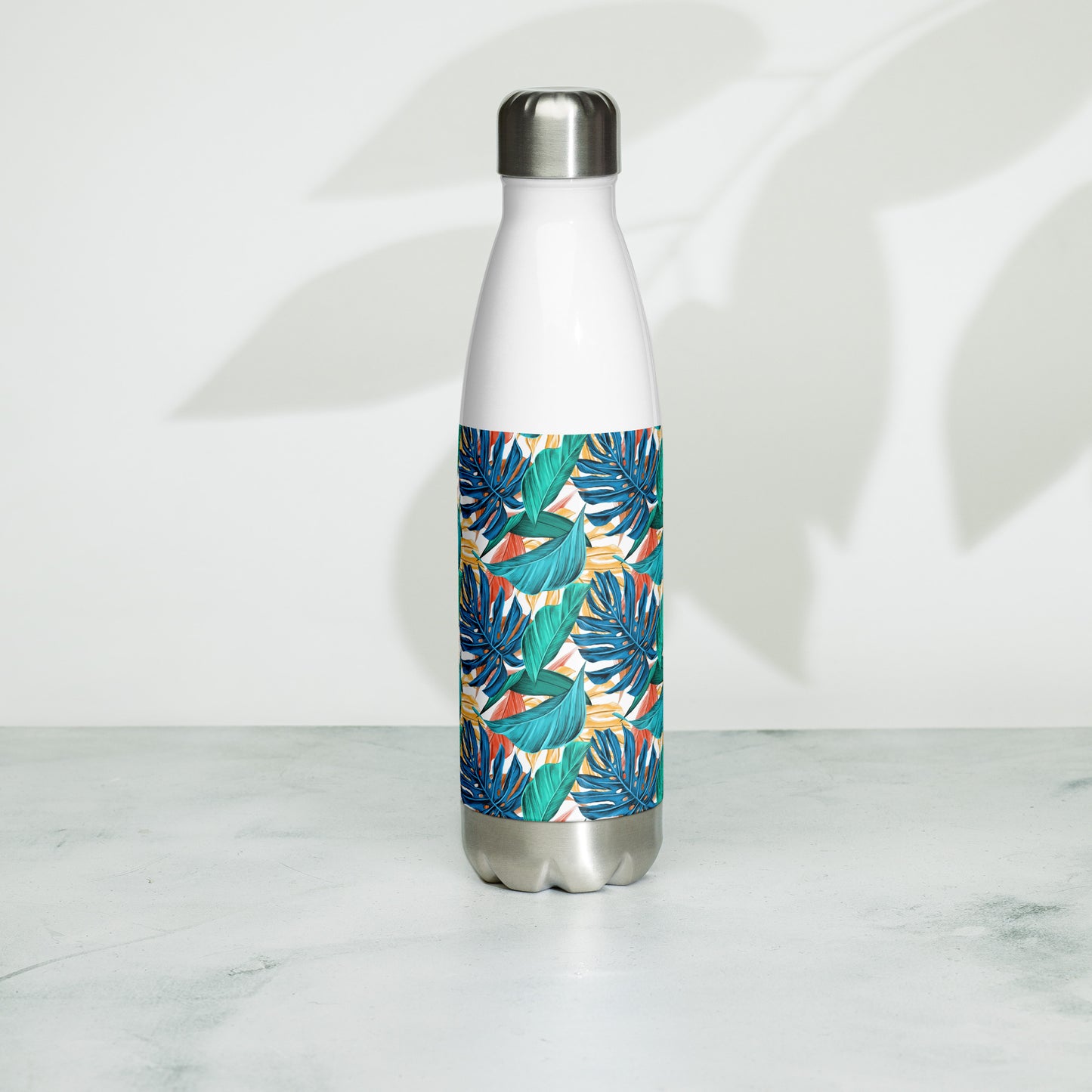 Stainless steel water bottle